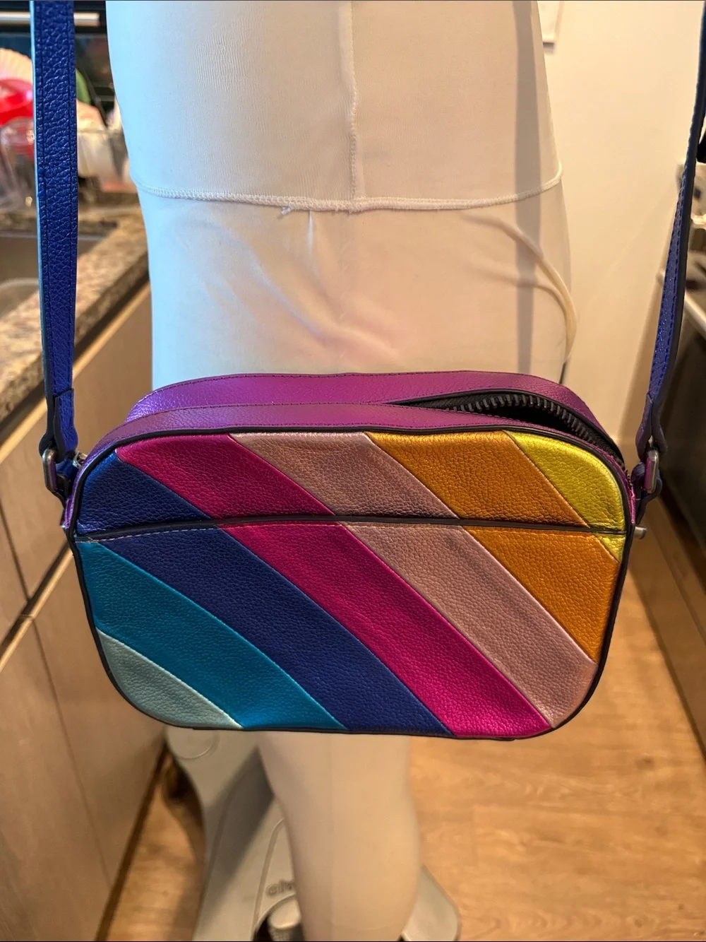Kurt Geiger Multicolor Diagonal Stripe Leather Crossbody Bag - Picture 6 of 9